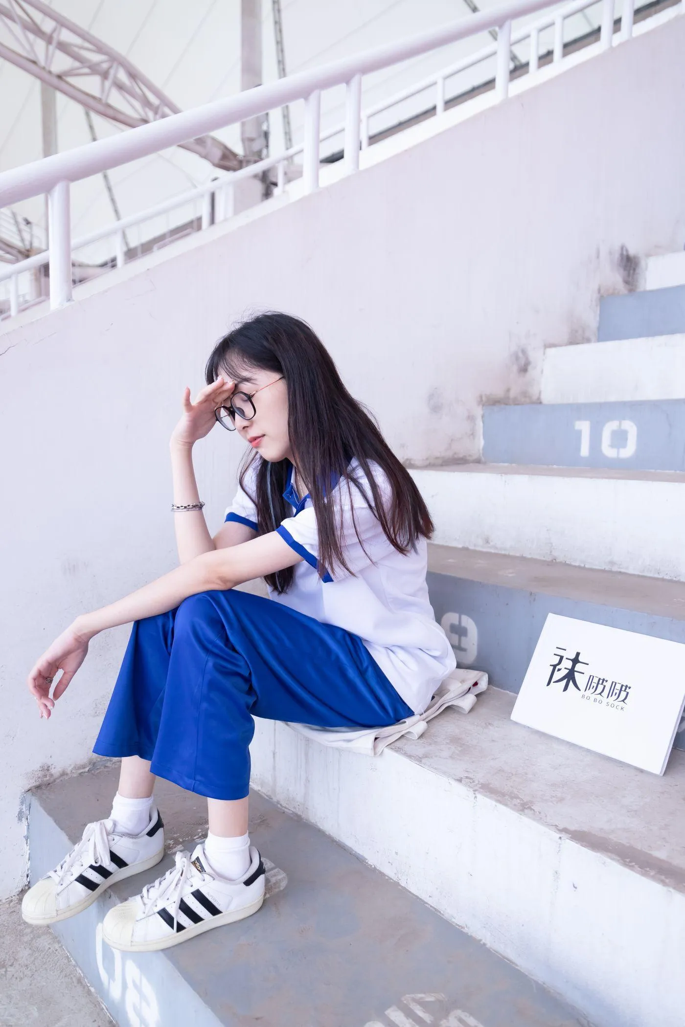[BoBoSocks袜啵啵]NO.002 稚予-校服、贝壳头、白棉袜、裸足 [139P]插图